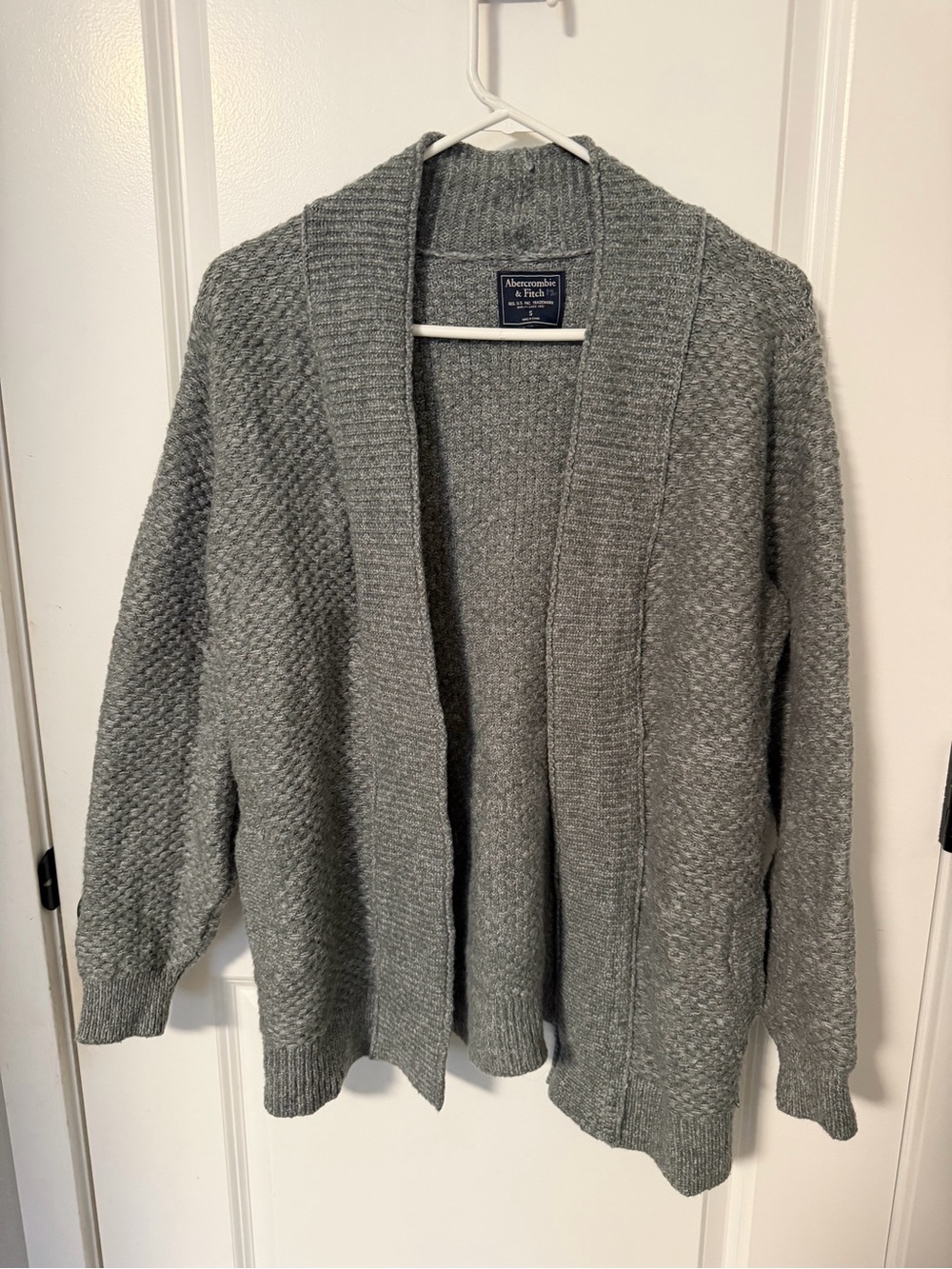Abercrombie & Fitch Women's Gray Open-Front Textured Cardigan Sweater w/ pockets
